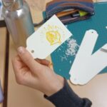Weihnachts-Linolschnitt: Schnitzen, Stempeln & Gestalten
